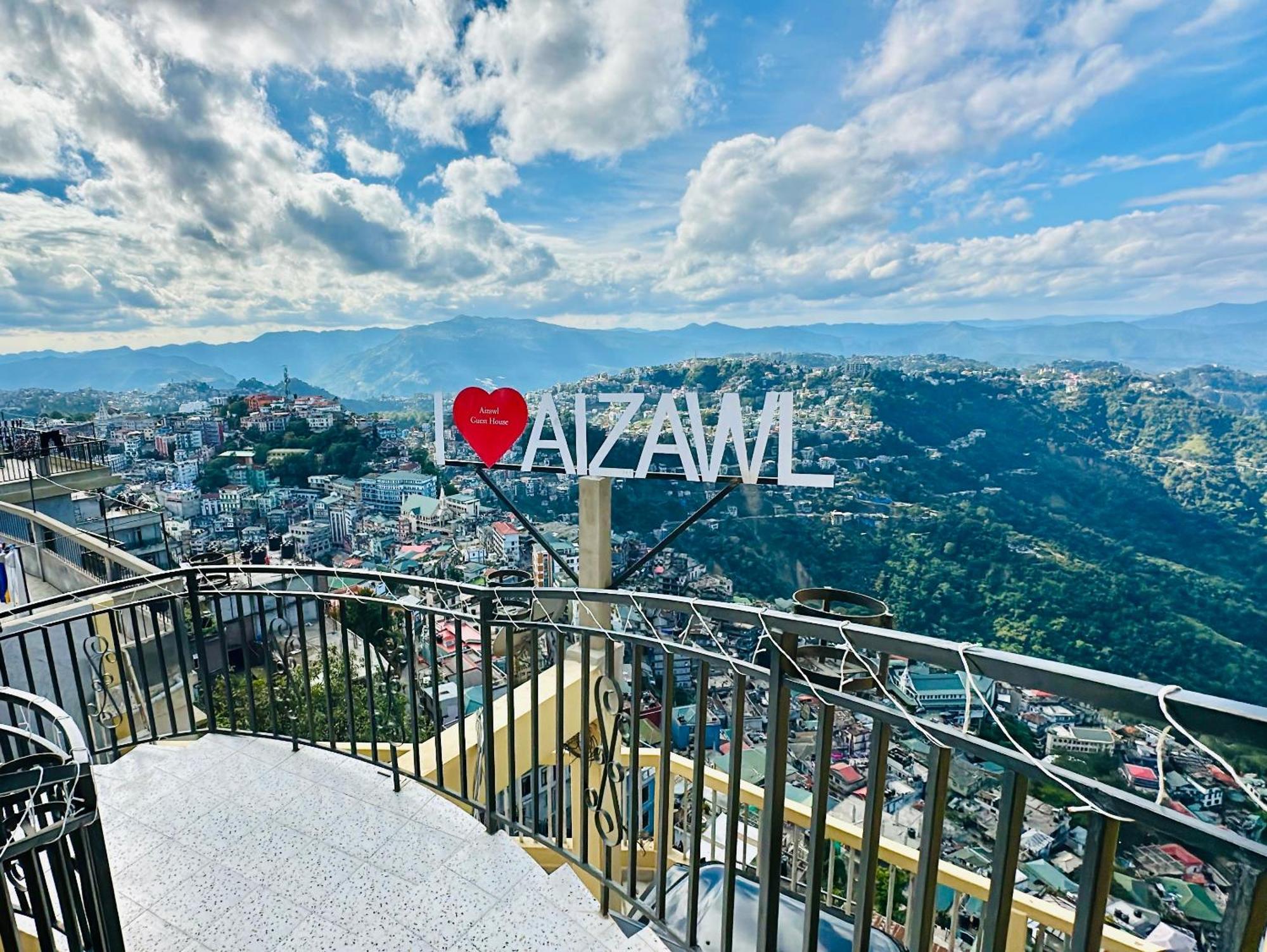 Aizawl Guest House Apartments Exteriér fotografie